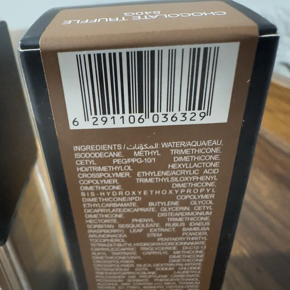 Huda Beauty Fauxfilter Luminous Matte Liquid Foundation Chocolate Truffle 540G‎